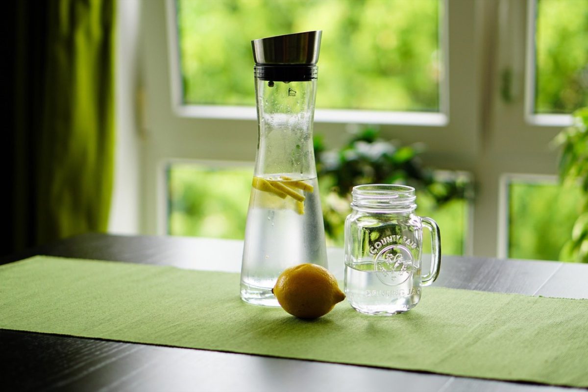 Guide hydratation en soirée pour préserver le sommeil