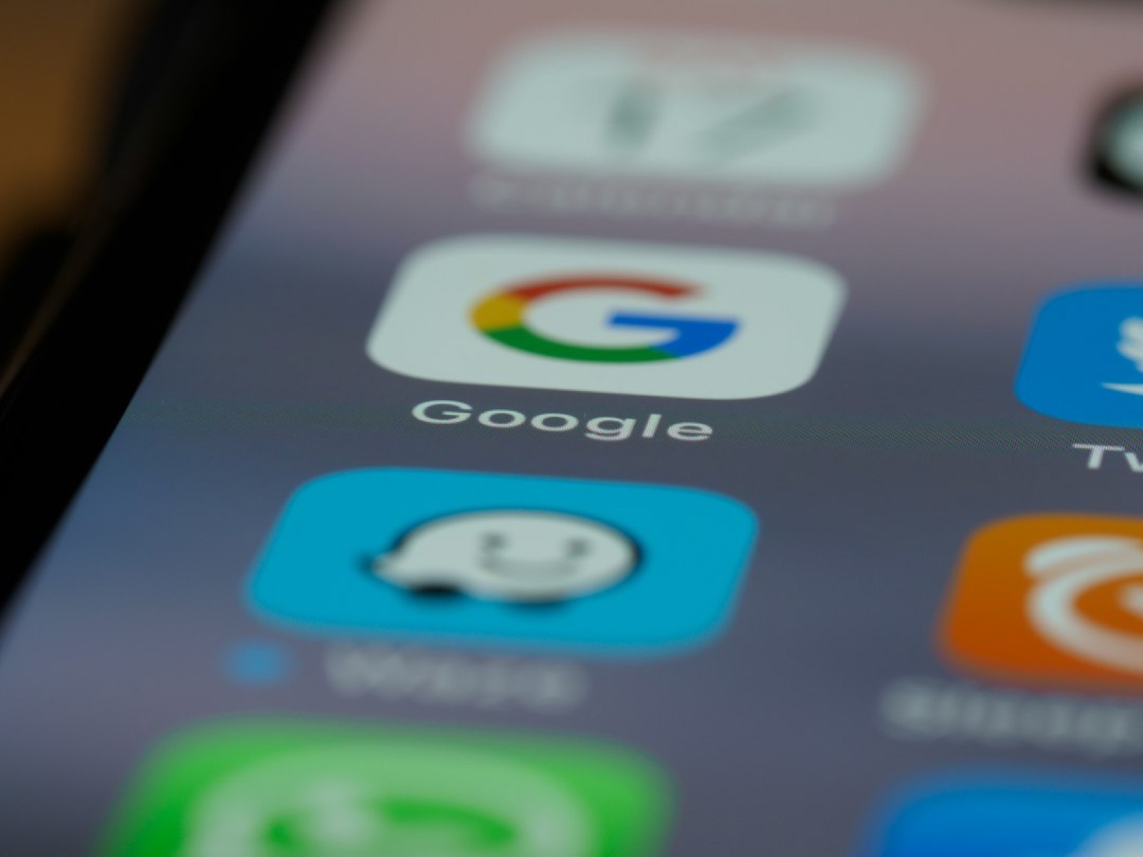 smartphone affichant l'icône de navigation privée