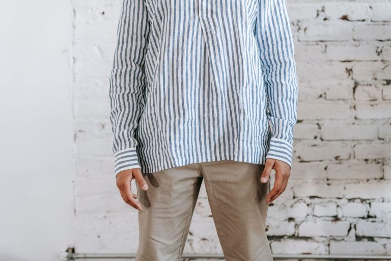 Homme fort : quel pantalon chino ou cargo pour bouger à l'aise ?